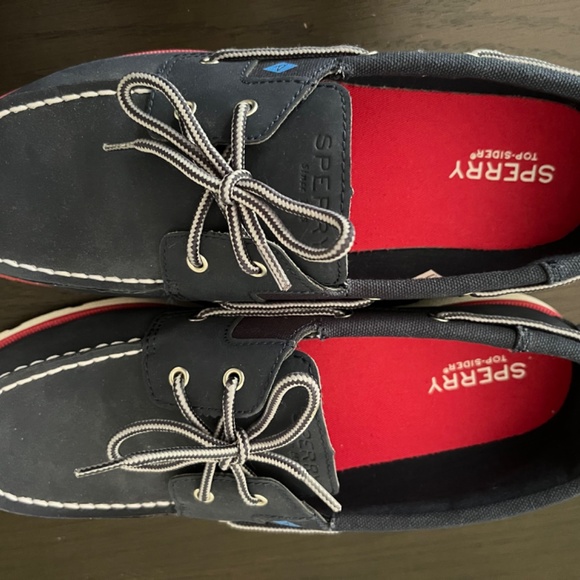 Sperry shoes - Picture 3 of 3